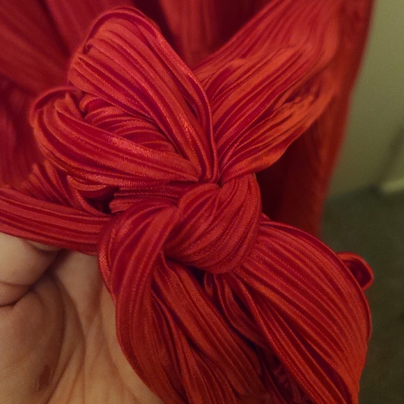 TASIA JUMPSUIT IN FESTIVE RED - 4XL [Smash & Tess] - Picture 8 of 10